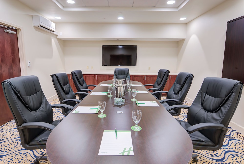 Holiday Inn Gainesville University Center by IHG - photo 43