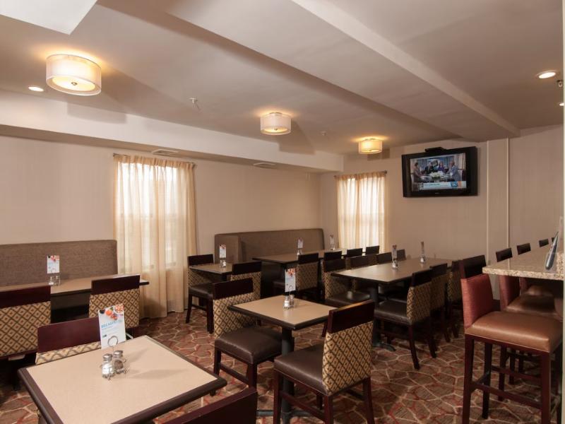 Holiday Inn Express Vernon Manchester by IHG - photo 36