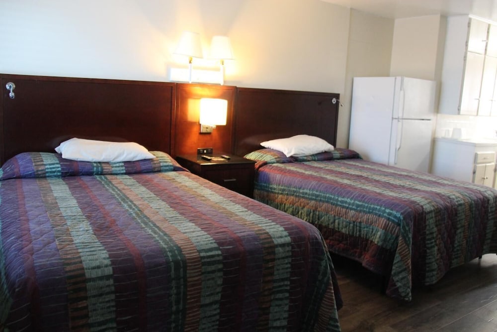 Economy Inn Safford - photo 9