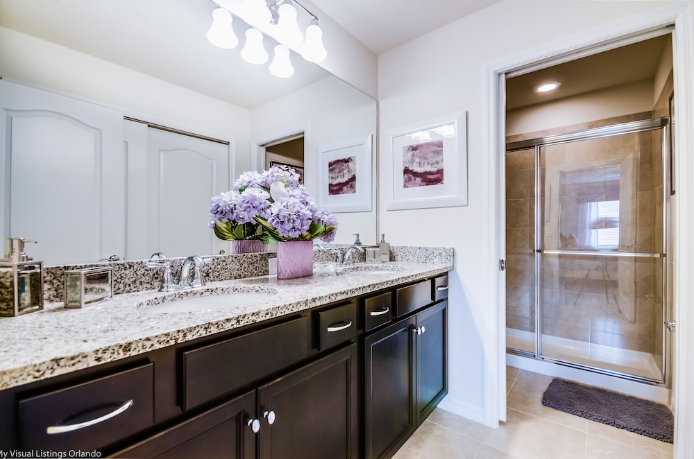 8904 Adriatico Lane - photo 15