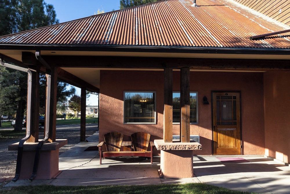 Boulder Mountain Lodge - photo 17