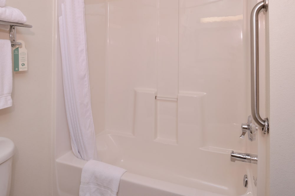 Holiday Inn Express Hotel & Suites Lancaster Lititz by IHG - photo 31