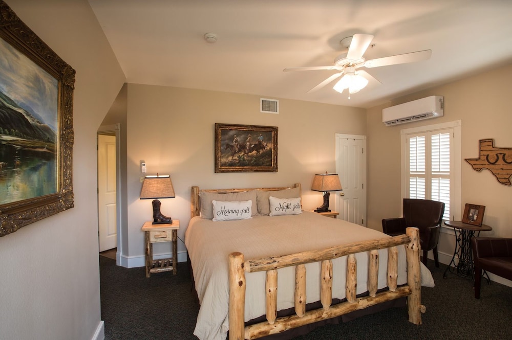 Gruene River Hotel & Retreat - photo 37