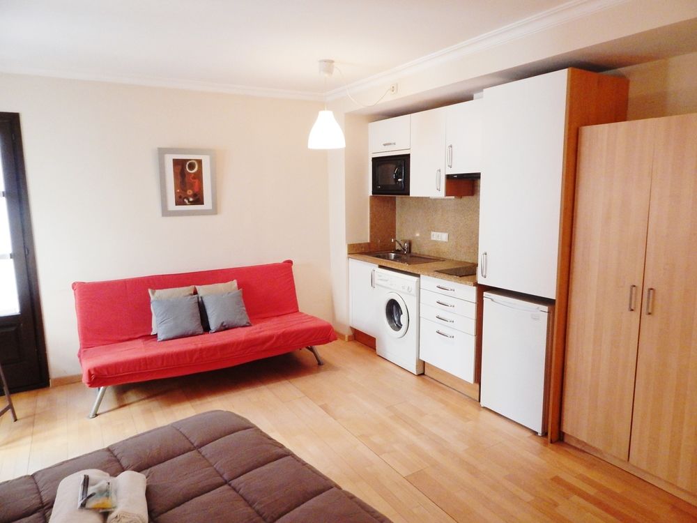 Apartaments Girorooms Girona — Girona