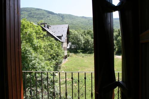 Apartamentos Cogulla — 4-Star Luxury Hotel in Benasque, Spain