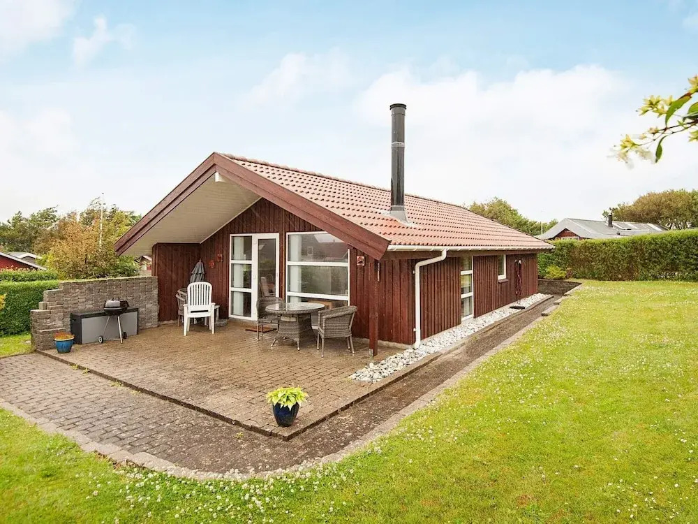 Holiday Home in Esbjerg V Esbjerg — 4-Star Luxury Hotel in Esbjerg, Denmark
