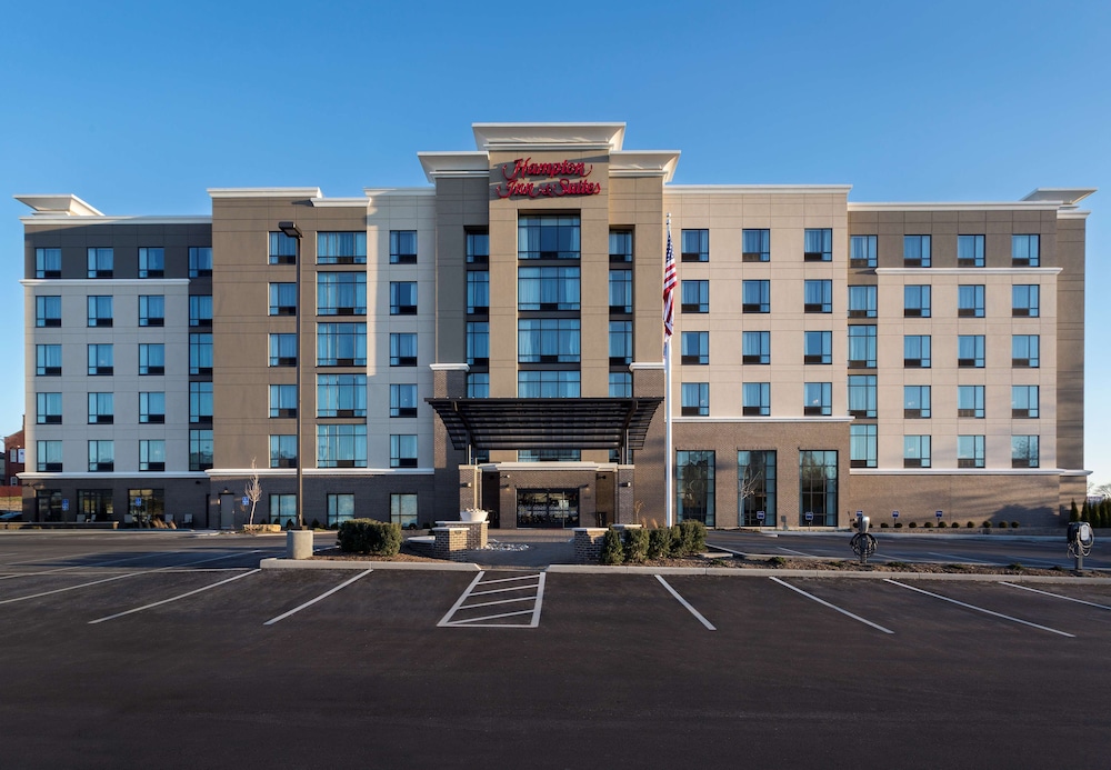 Hampton Inn & Suites Newport Cincinnati - photo 50