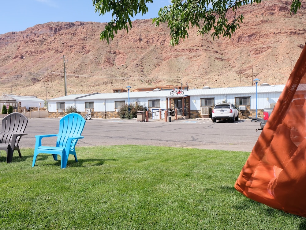 Silver Sage Inn Moab - photo 12