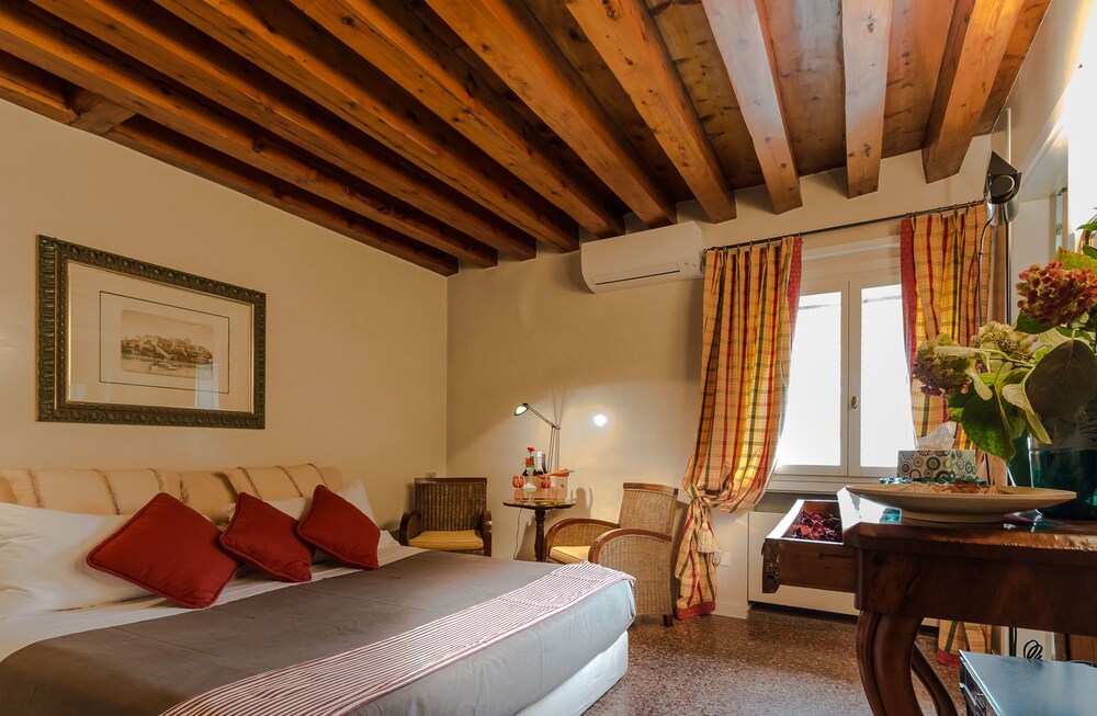 Le Stanze del Corso — hotel in Vicenza