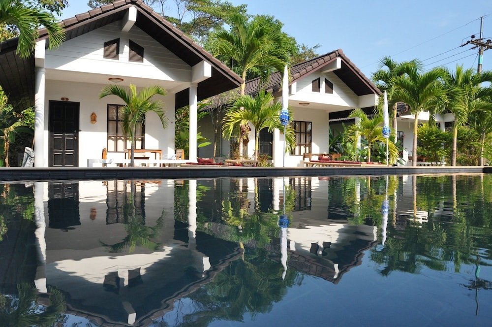Privacy Resort Koh Chang in Ko Chang Tai, Thailand