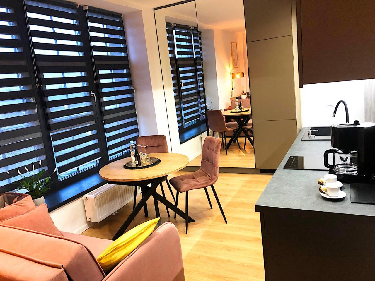 Apartimento Hydral Lusso — 4-Star Luxury Hotel in Wroclaw, Poland