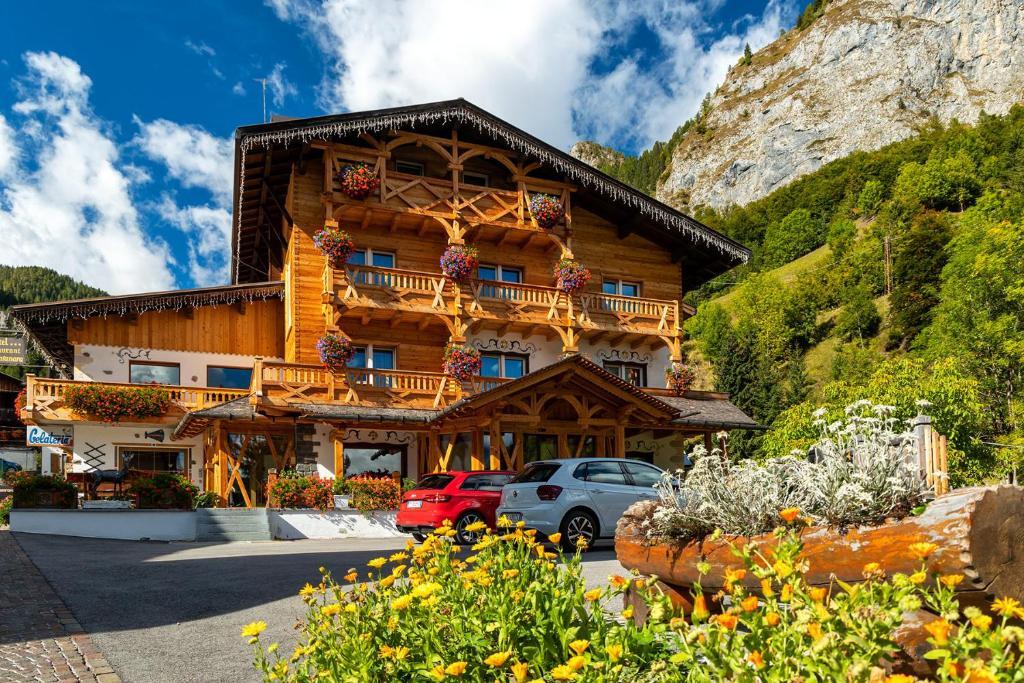 Alpenhotel La Montanara in Rocca Pietore, Italy