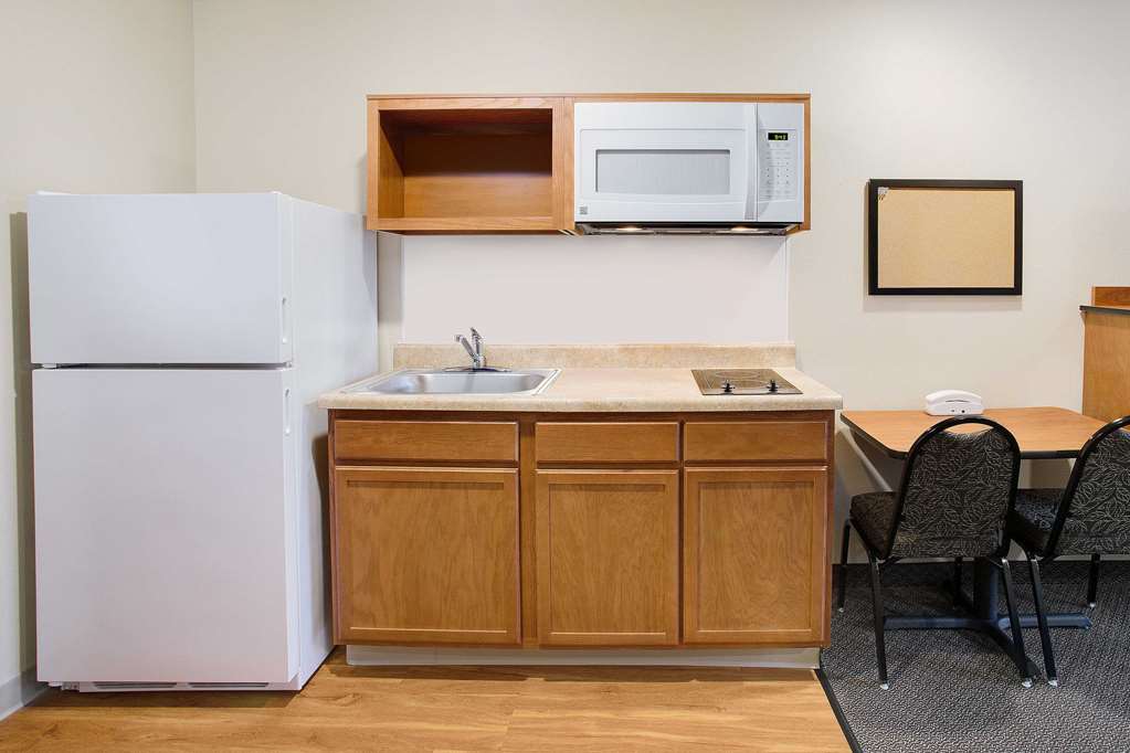 WoodSpring Suites Virginia Beach - photo 12
