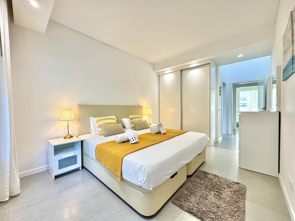 Vilamoura Club Villa 1 With Pool by Homing — 4-Star Luxury Hotel in Vilamoura, Portugal