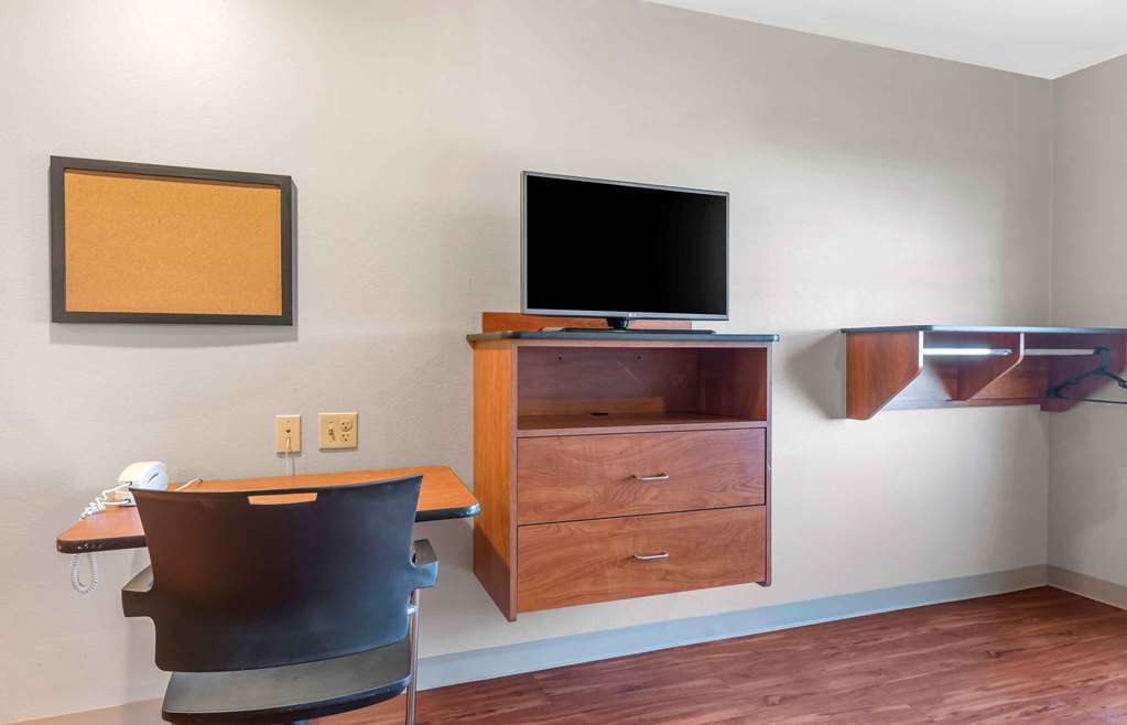 Extended Stay America Select Suites Colorado Springs - photo 17
