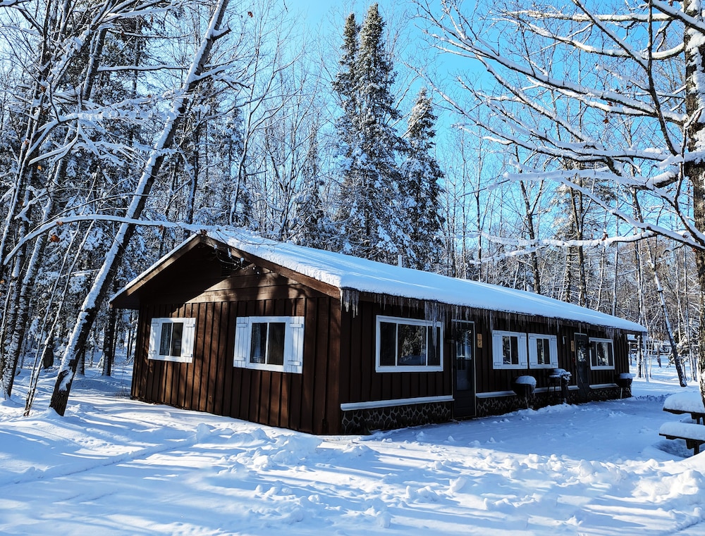 Coadys' Point of View Lake Resort - photo 446