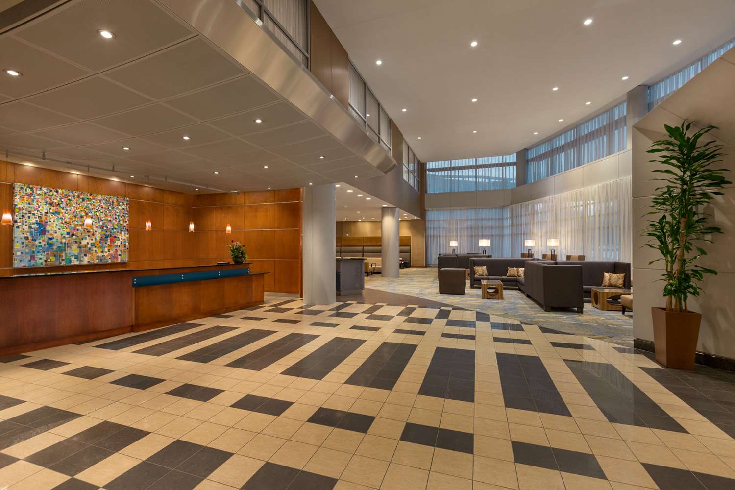 Hilton Baltimore BWI Airport - photo 14