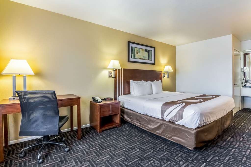 Quality Inn Fresno Near University - photo 22