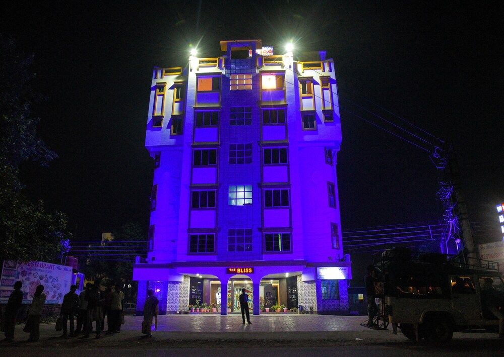 The Bliss Hotel Govinda — Baharampur