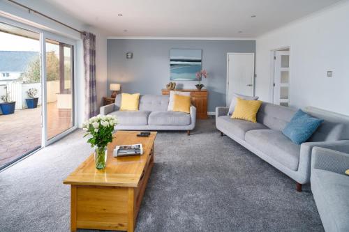 Gwbert Holiday Cottages Gwynt Y Mor in Cardigan, United Kingdom