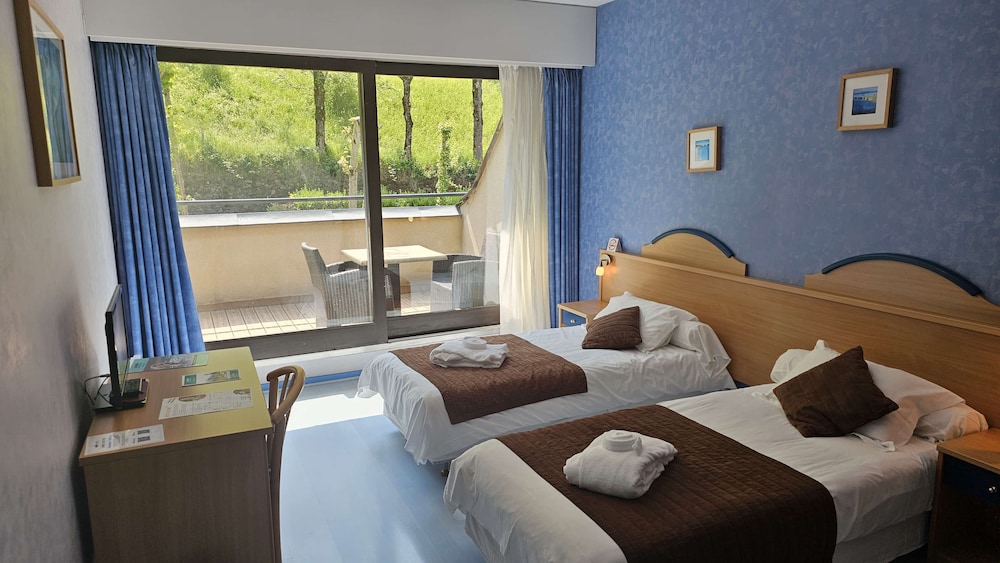 Brit Hotel du Ban — hotel in Chaudes-Aigues