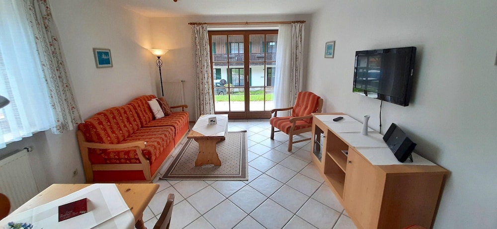 Attractive apartment in Bayrischzell with garden — 4-Star Luxury Hotel in Bayrischzell, Germany