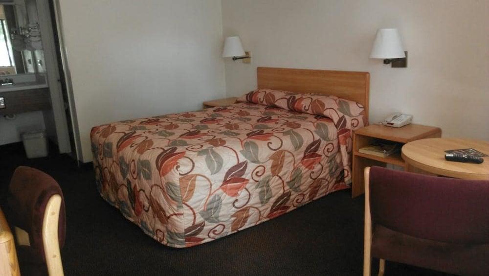 Lancaster Inn - photo 8