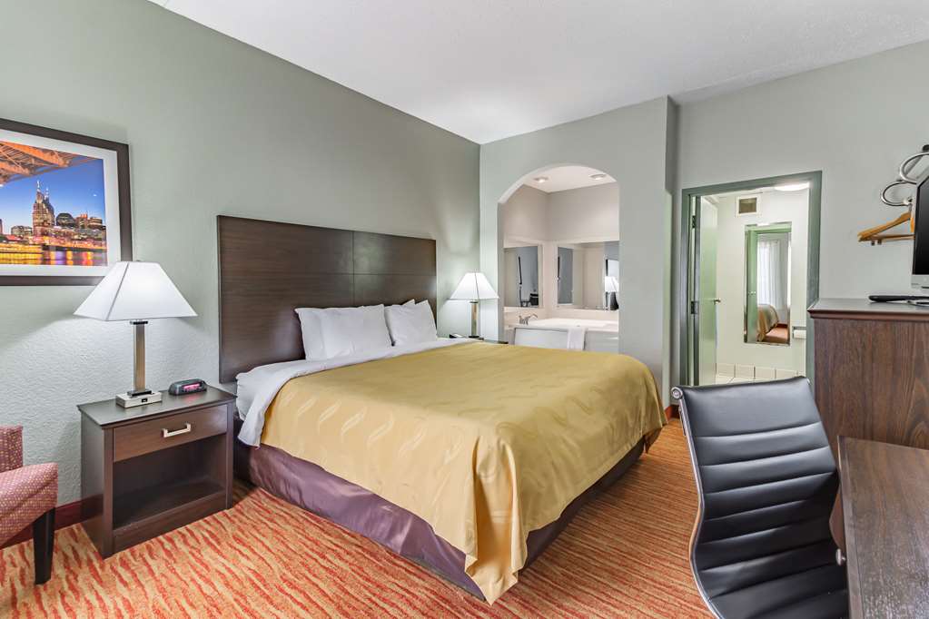 Quality Inn Goodlettsville - photo 13