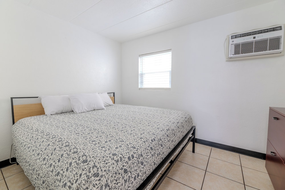 Alante Oceanfront Motel - photo 10