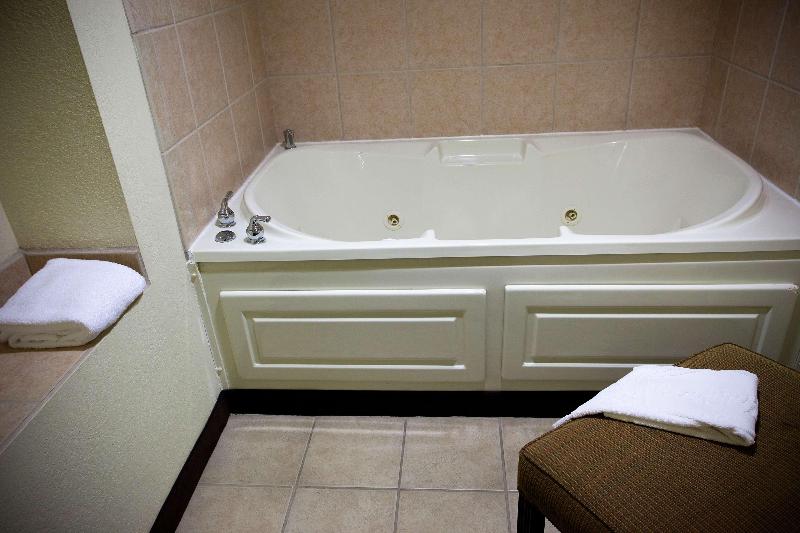 Hampton Inn Carrollton - photo 44