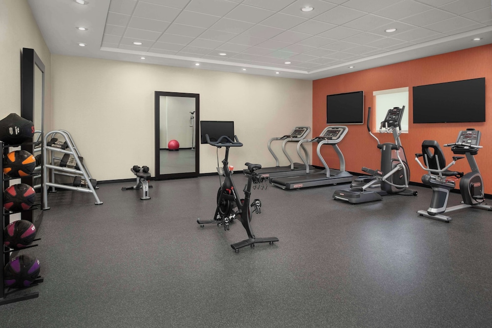 Home2 Suites by Hilton Summerville - photo 20