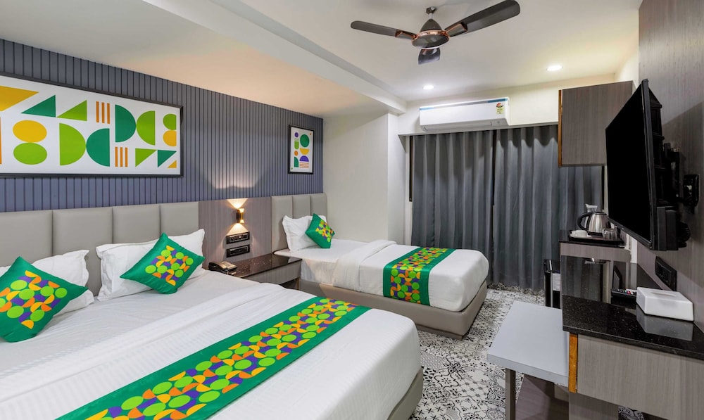 Treebo Kbc - last minute hotel in Ahmedabad