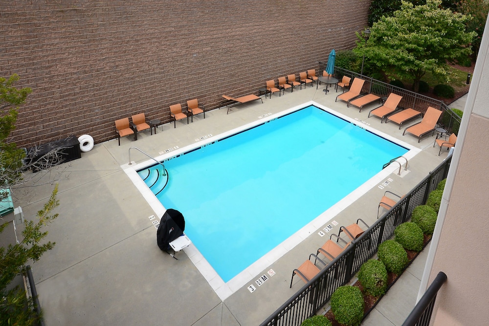 Courtyard by Marriott Danville - photo 25