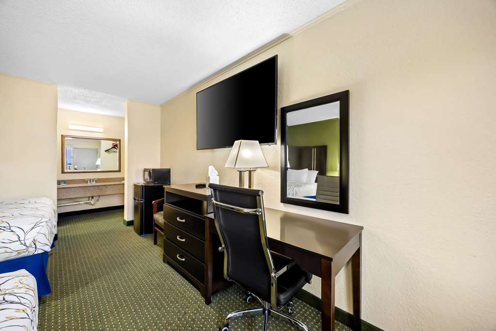 Americas Best Value Inn Ft. Jackson - photo 20