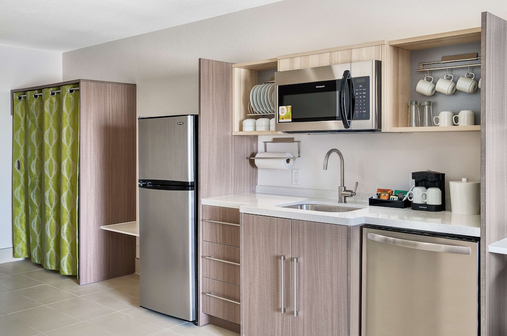 Home2 Suites by Hilton Batesville - photo 12