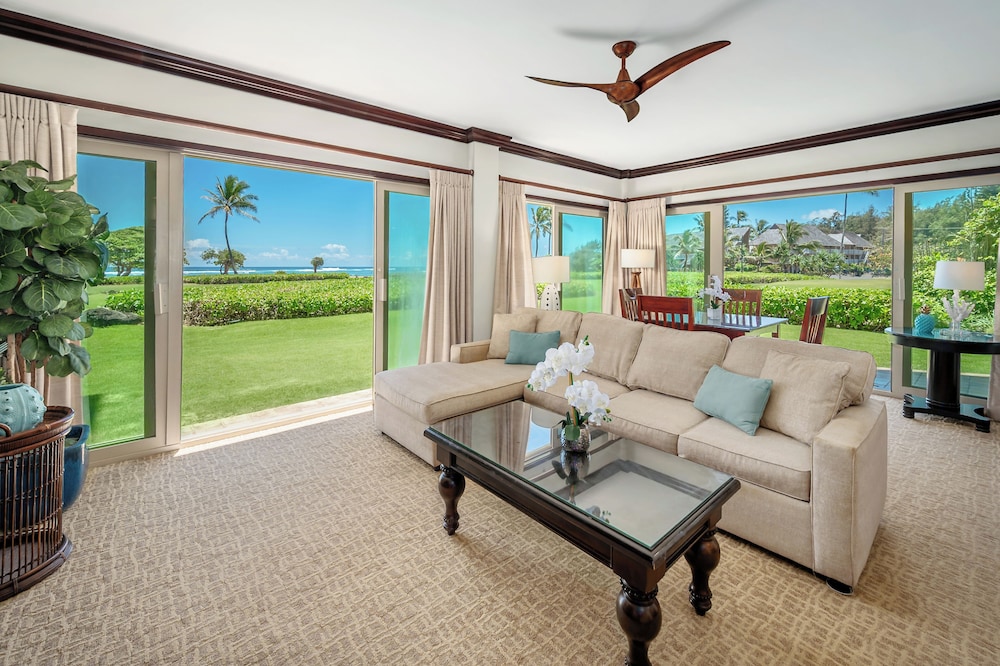 Waipouli Beach Resorts & Spa Kauai by OUTRIGGER — hotel in Kapa'a