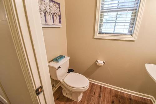 The Crimson Retreat Only 5 miles to the Stadium BBQ Coffee Games - photo 13