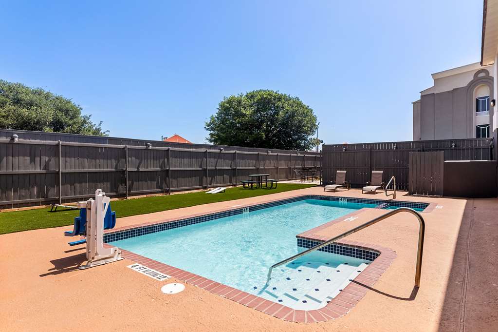 Quality Inn Bastrop - photo 28