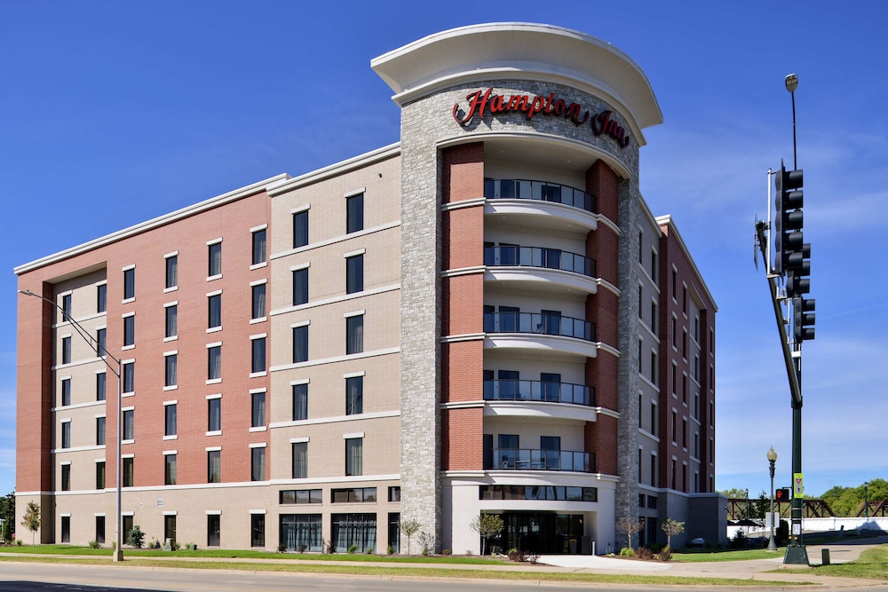 Hampton Inn Cedar Falls Downtown - featured photo