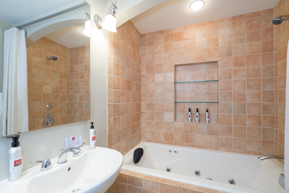 Element 52 Auberge Collection - photo 325