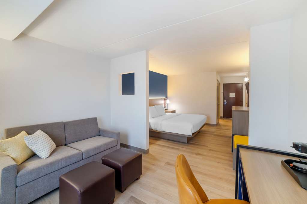 Comfort Inn Asheville Airport - photo 19