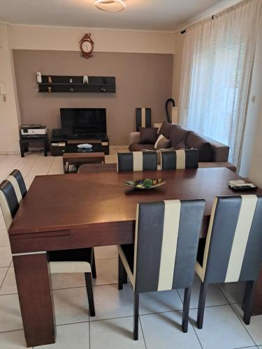 Epanomi apartment — 4-Star Luxury Hotel in Epanomi, Greece
