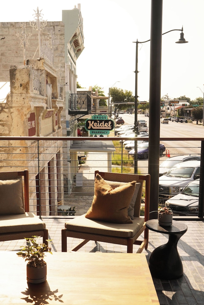Albert Hotel - photo 21