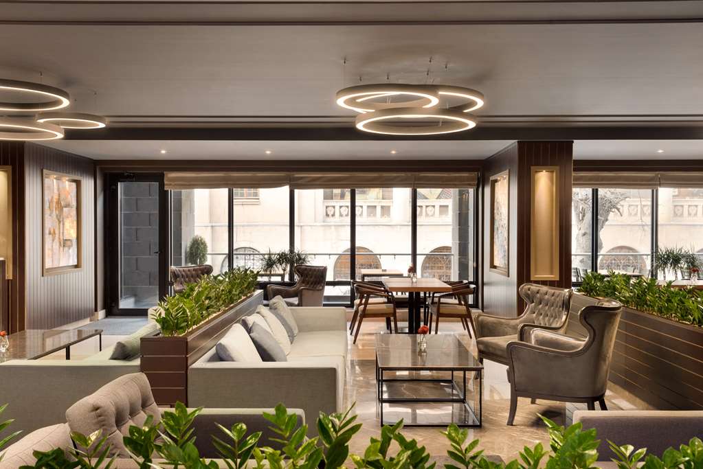 Bar/Lounge