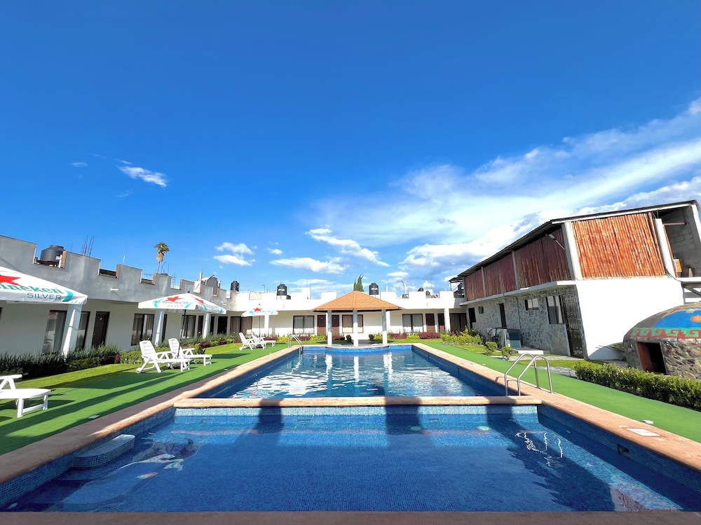Hotel El Jaguar - carbon neutral hotel in Teotihuacan