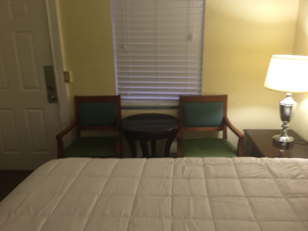 Family Inn - photo 21