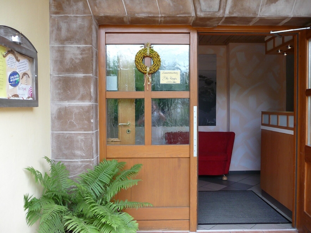 Hotel Garni Zur Krone — Hilpoltstein — photo 2