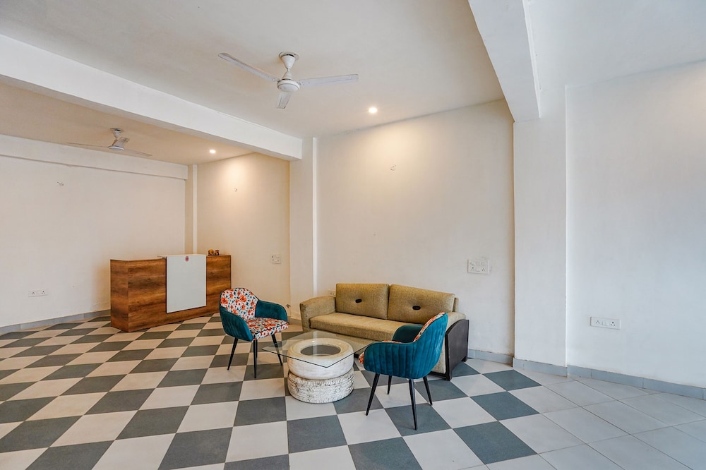 Saffron Inn - last minute hotel in Greater Noida