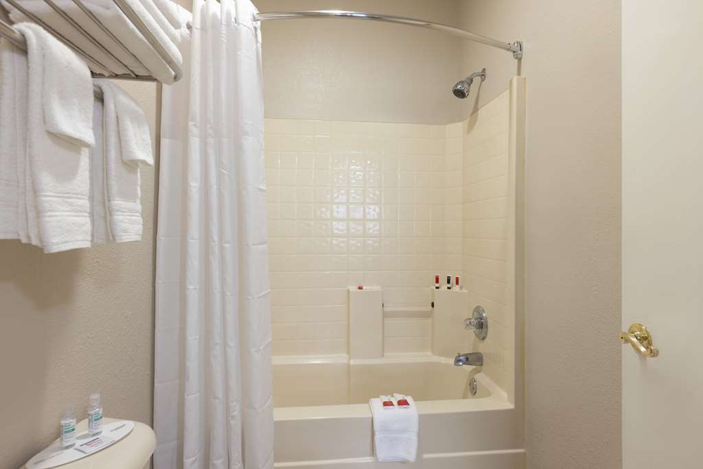 Baymont by Wyndham Winchester - photo 22