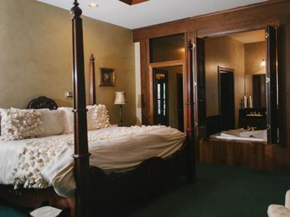 The Inn at Dresden - photo 5